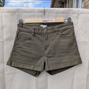 H&M green khaki shorts